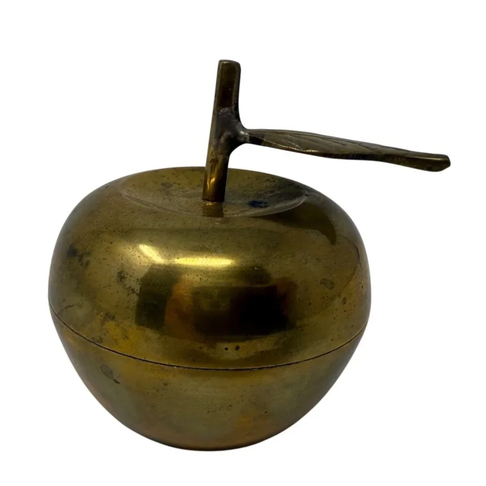 Vintage‎ Solid Brass Apple Figurine Paperweight 3.25